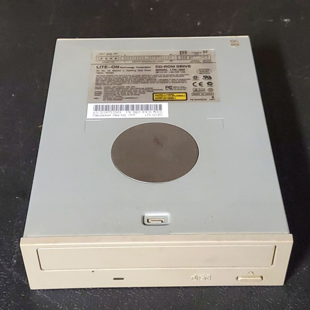 Lite-On CD-Rom Drive Model LTN-323-ST2 Class 1 Laser Compaq Presario